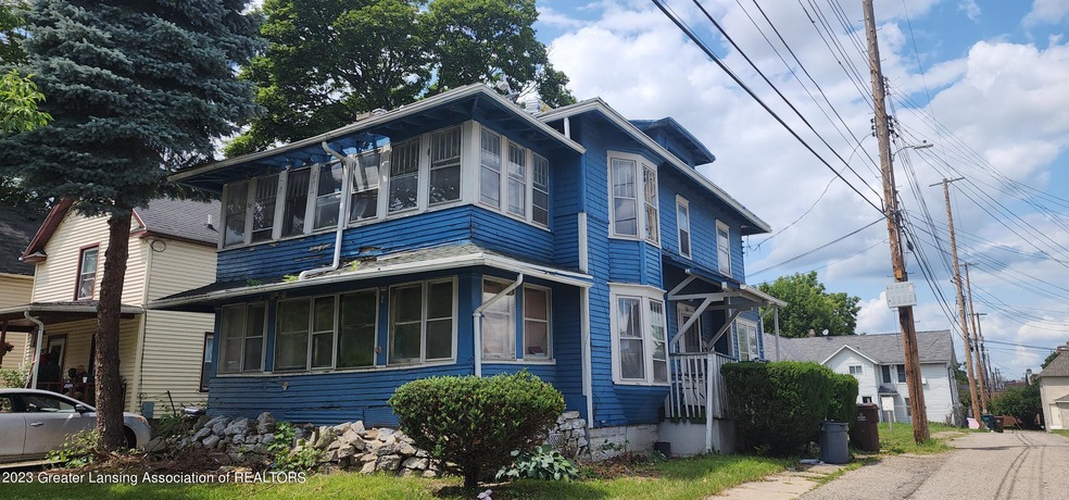 118 W Barnes Ave, Lansing, MI 48910 - photo 1