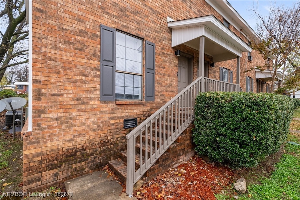 For Sale $2,200,000 • Co-Listing Agent