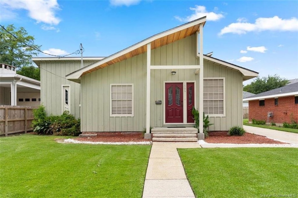 1506 Watkins St, Lake Charles, LA 70601 - photo 1