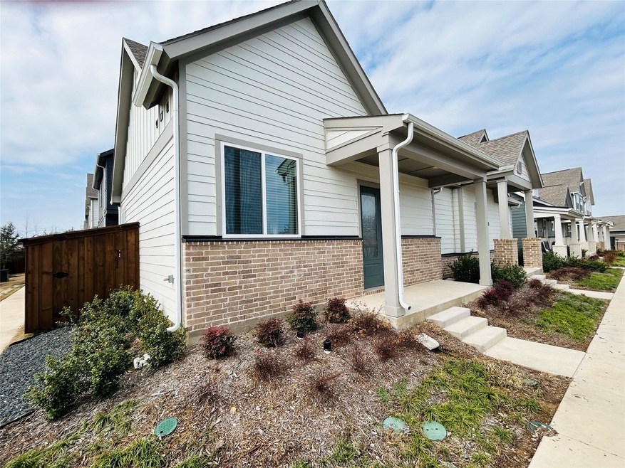 760 W Bedford Euless Rd unit 110, Hurst, TX 76053 - photo 1