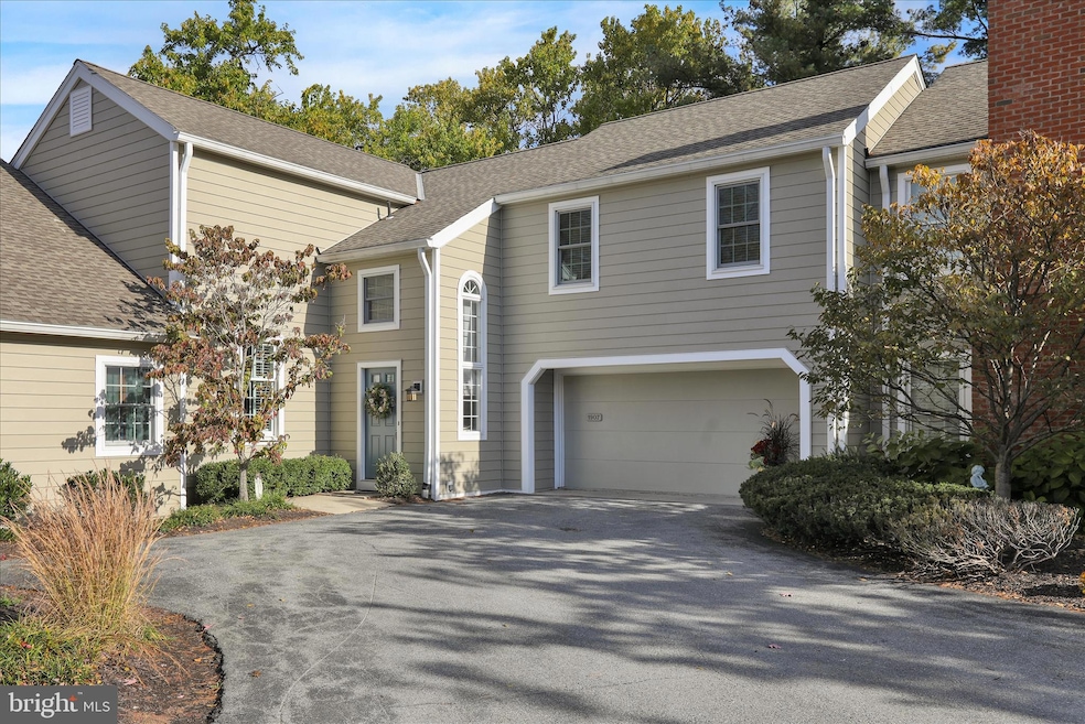 1907 Meadow Ln, Wyomissing, PA 19610 - photo 1