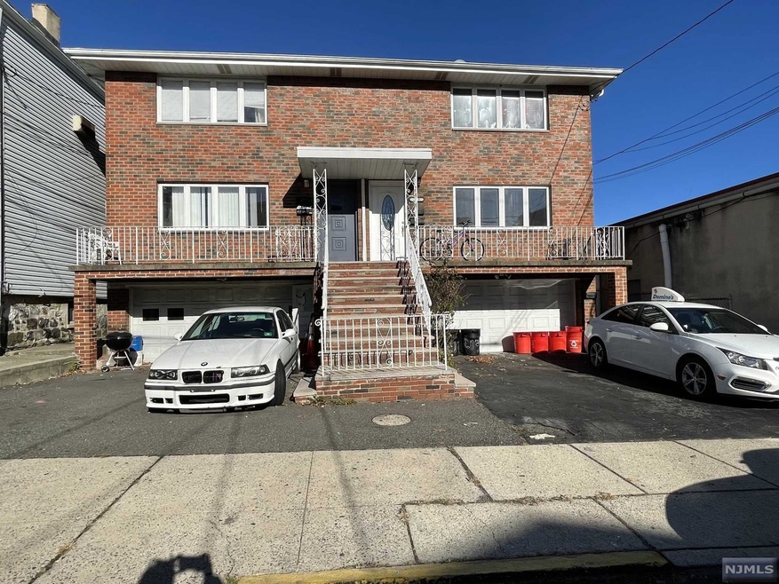 213 Washington Place unit 1, Cliffside Park, NJ 07010 - photo 1