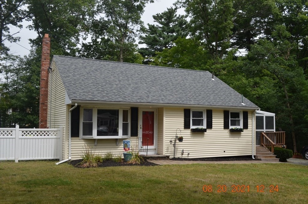 810 E Ashland St, Brockton, MA 02302 - photo 1