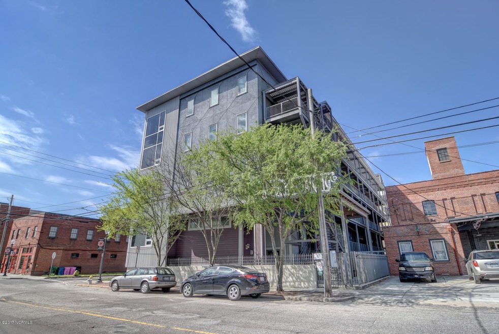 801 N 4th St Wilmington NC-large-001-53-