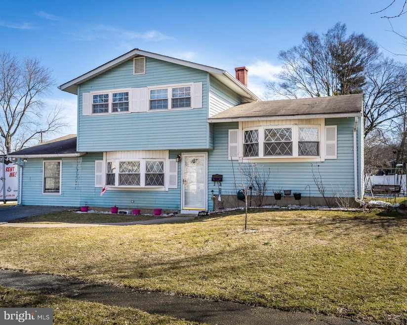 1306 Grayrock Rd, Newark, DE 19713 - photo 1