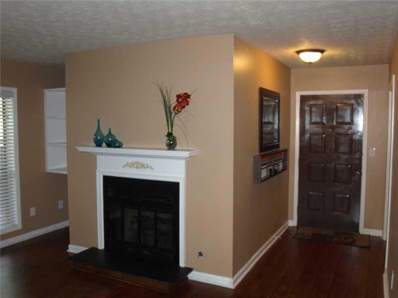Foyer.
