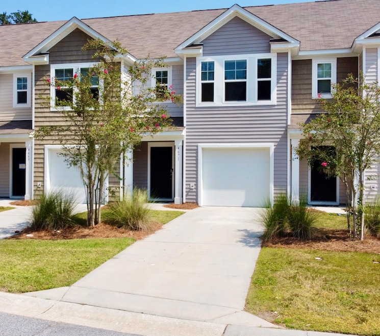 4671 Palm View Circle