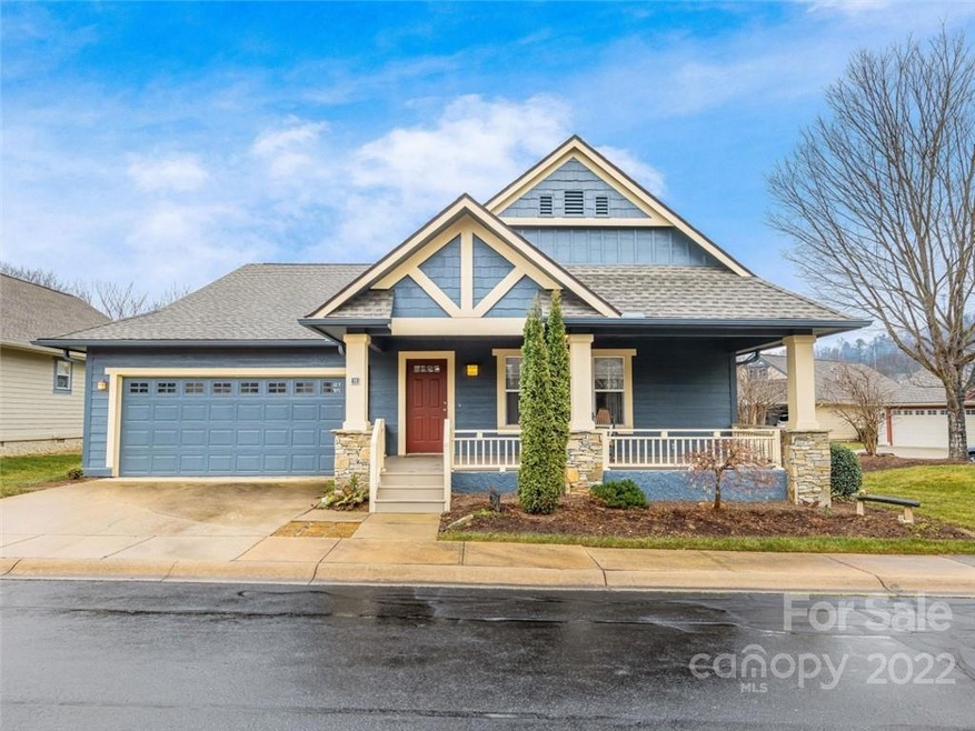 11 Gray Wolf Ln, Hendersonville, NC 28792 - photo 1