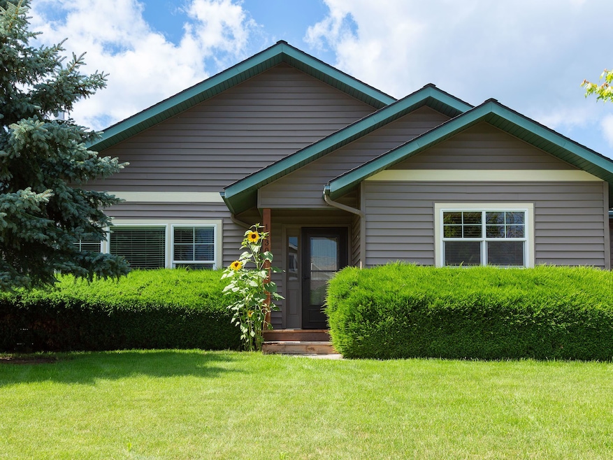 Under Contract $615,000