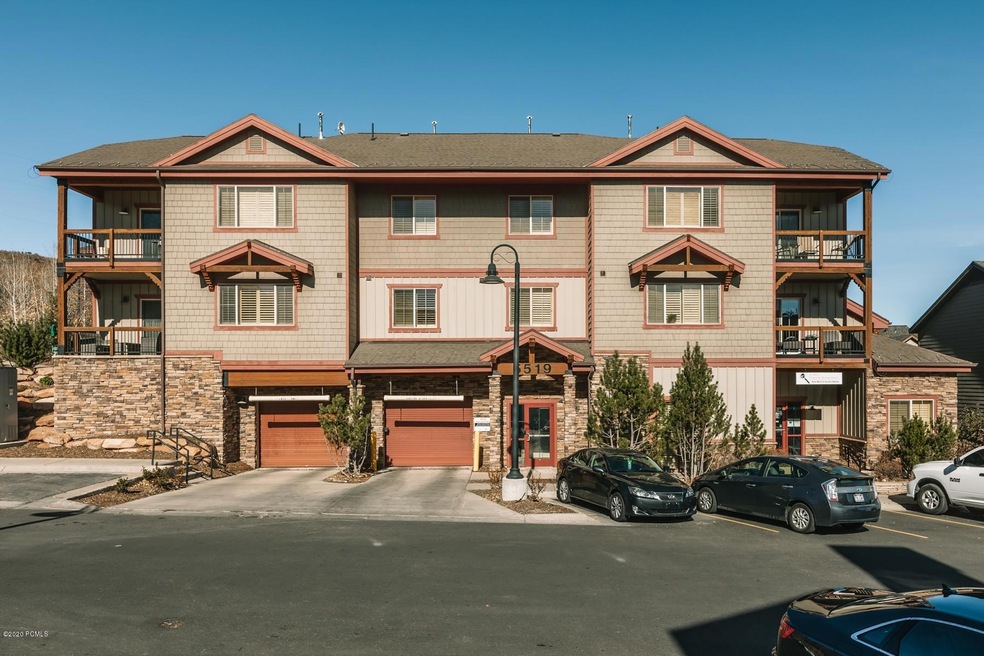 0_Exterior_1800x1200_3587122