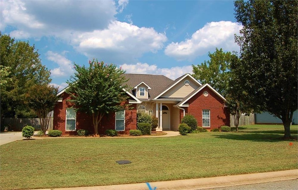 134 Holly Pointe, Warner Robins, GA 31088 - photo 1