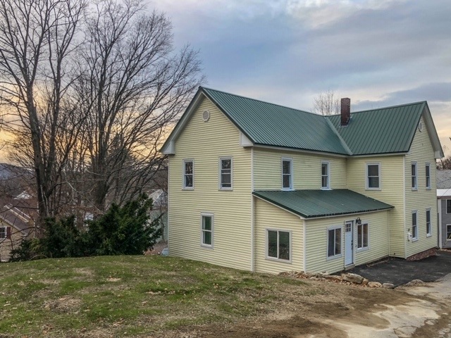 337 Roxbury St, Keene, NH 03431 - photo 1