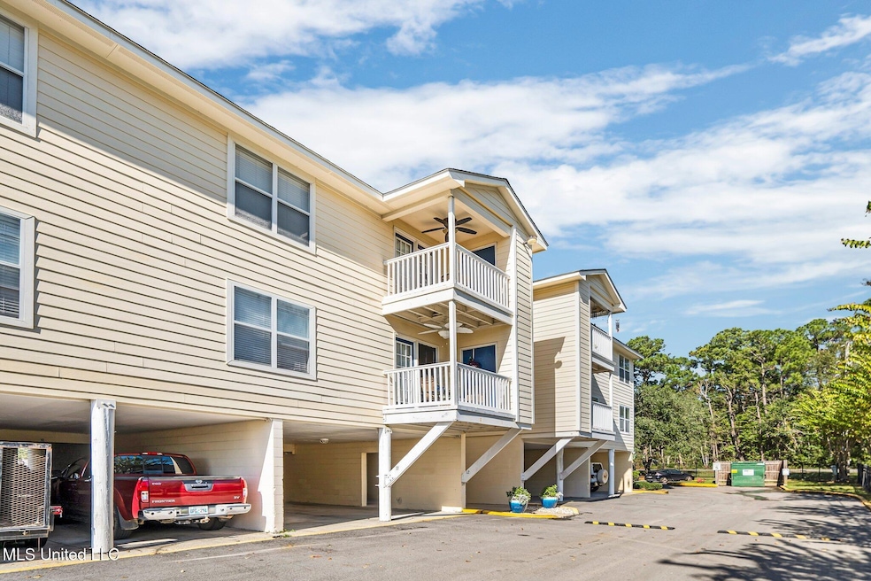 1-web-or-mls-2421 Beachview Dr Ocean Spr