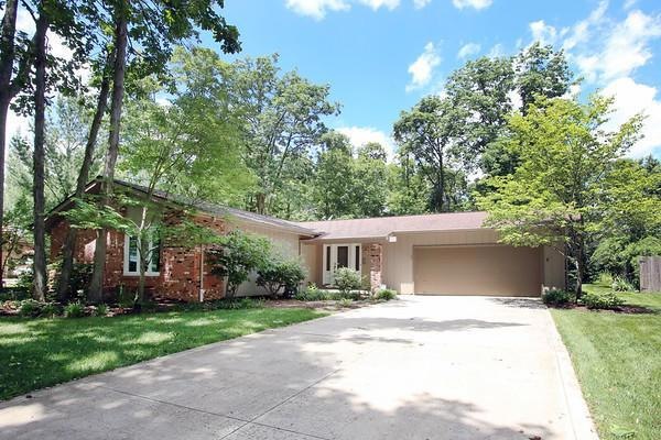 Welcome to 1390 Hickory Ridge Ln!