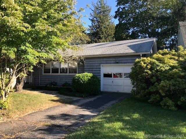 4 Taylor Dr, Norwich, CT 06360 - photo 1