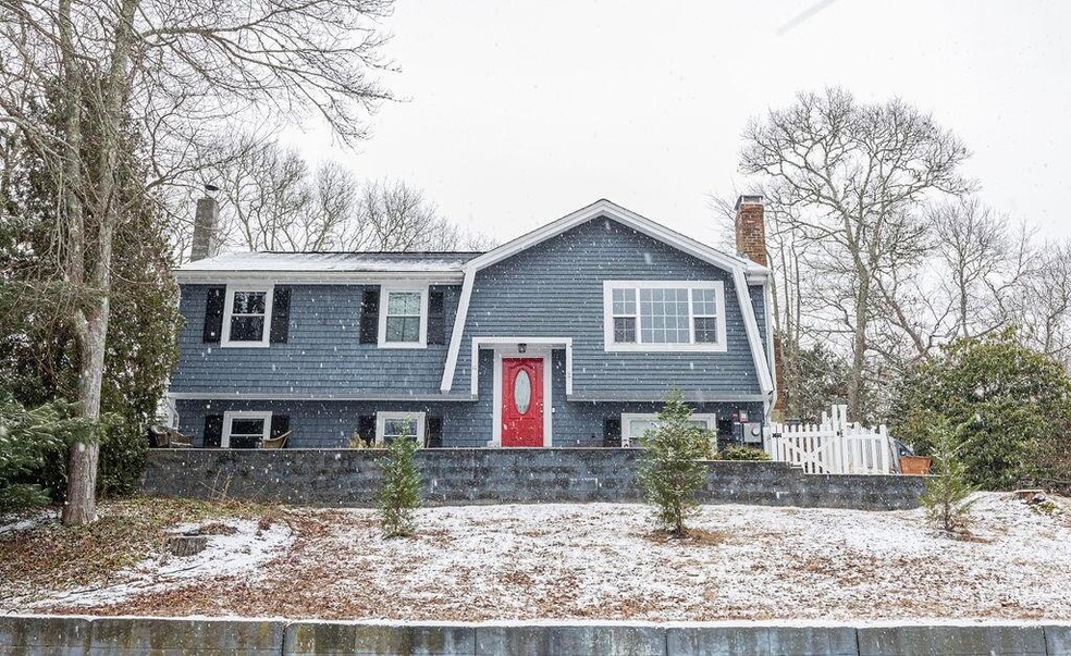 10 Observatory Ln, Pocasset, MA 02559 - photo 1