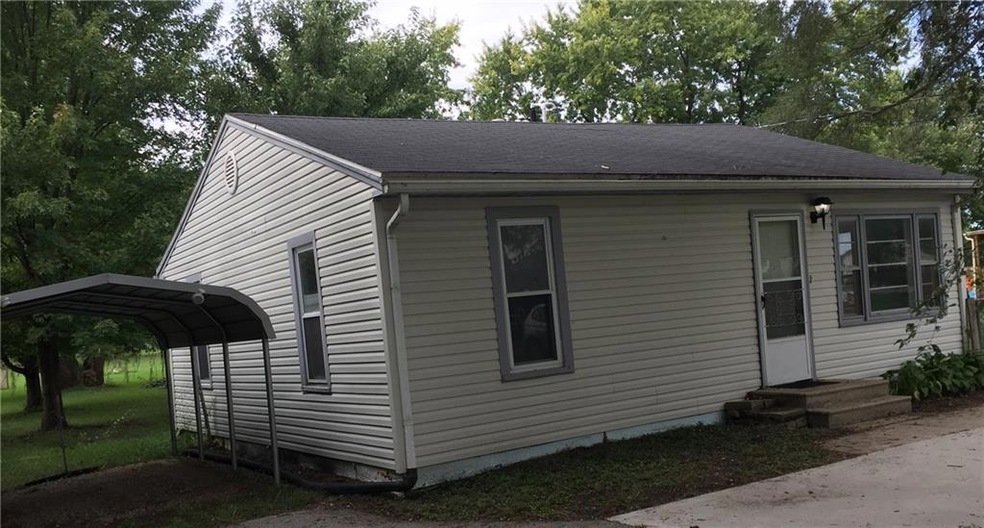 4380 NE 34th St, Des Moines, IA 50317 - photo 1