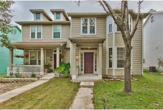 Great townhome with newly planted sod and trimmed 