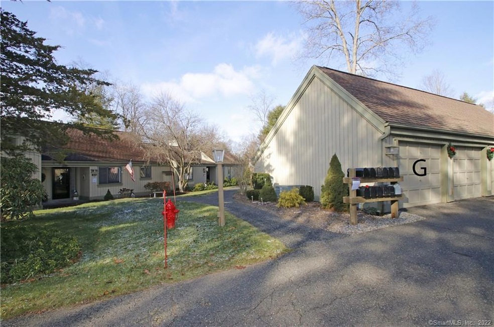 1011 Heritage Village, Southbury, CT 06488 - photo 1