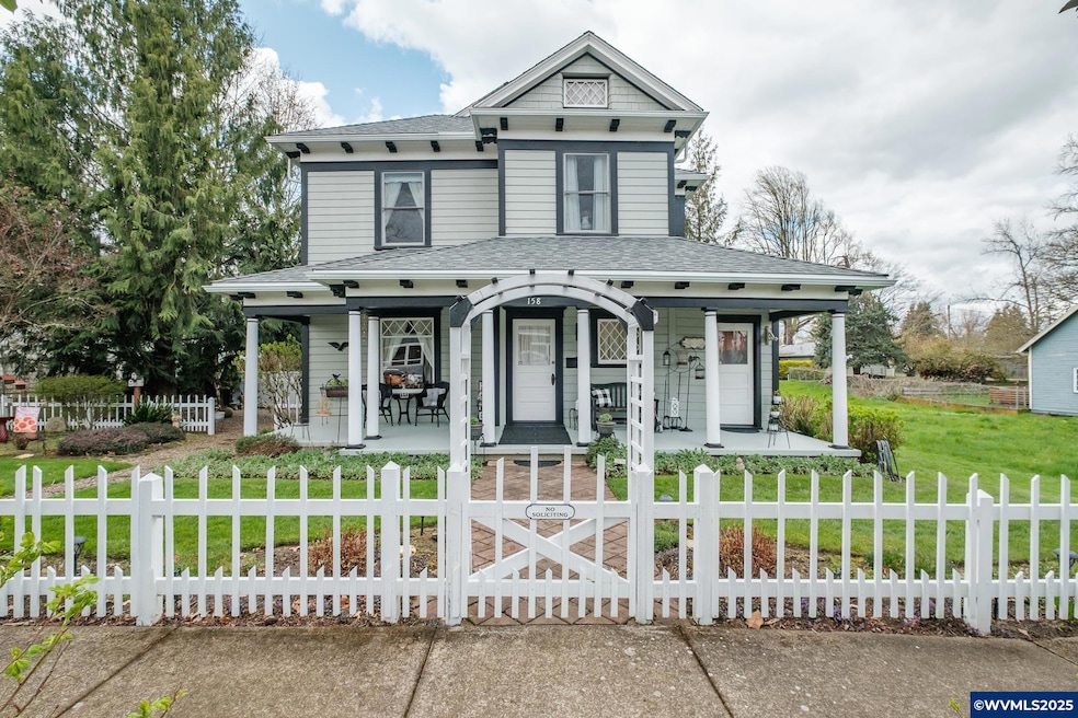 For Sale $595,000 • Co-Listing Agent