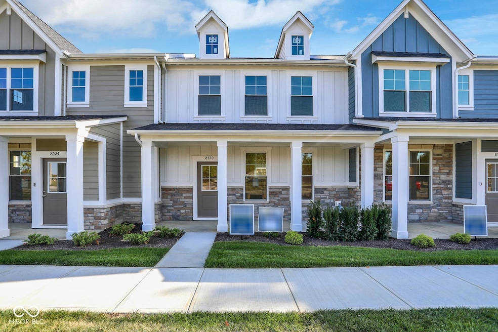 8520 Goldfinch Rd, Brownsburg, IN 46112 - photo 1