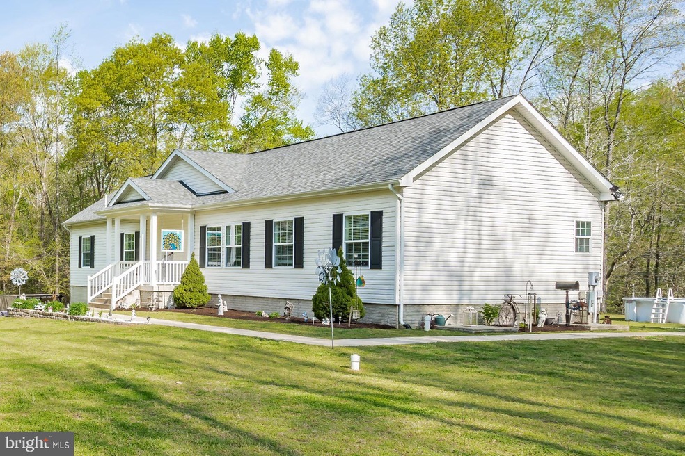 6133 Pryor Ave, King George, VA 22485 - photo 1