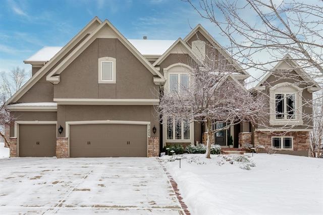 21005 W 81st Place, Lenexa, KS 66220 - photo 1