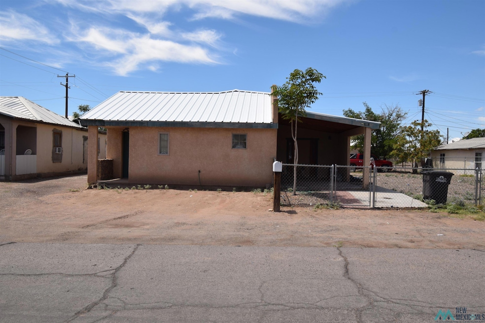 618 S Ruby St, Deming, NM 88030 - photo 1