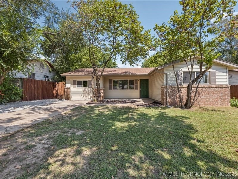 20519 E 2nd St, Tulsa, OK 74108 - photo 1
