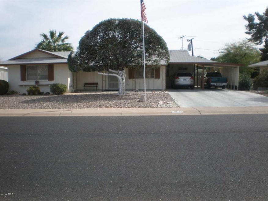 Riviera DR. Front
