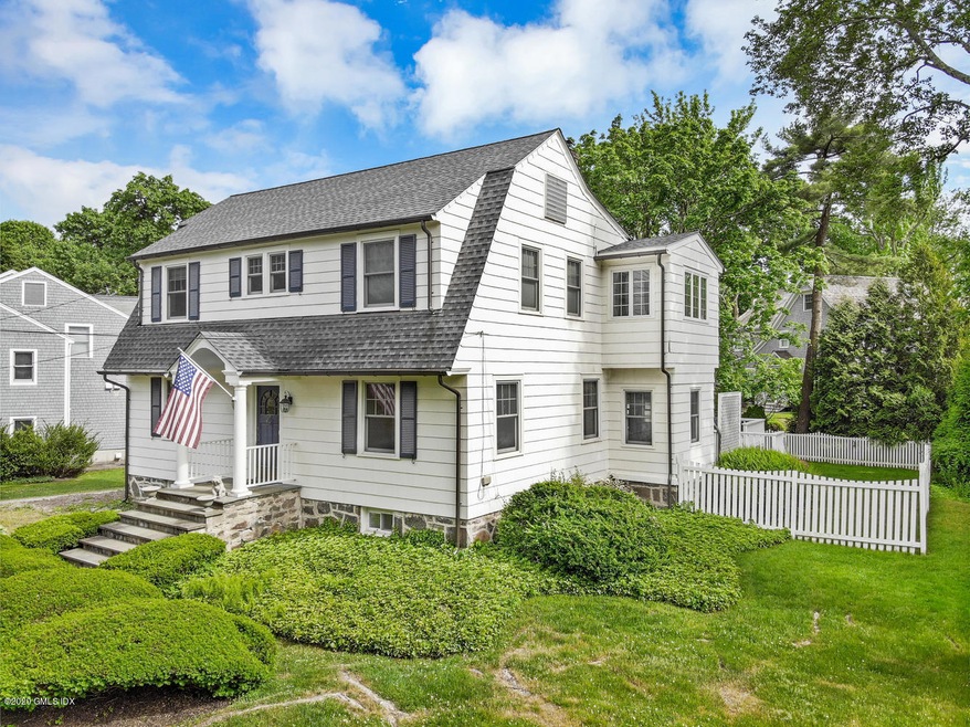 10 Lake Dr S Riverside CT-large-002-004-
