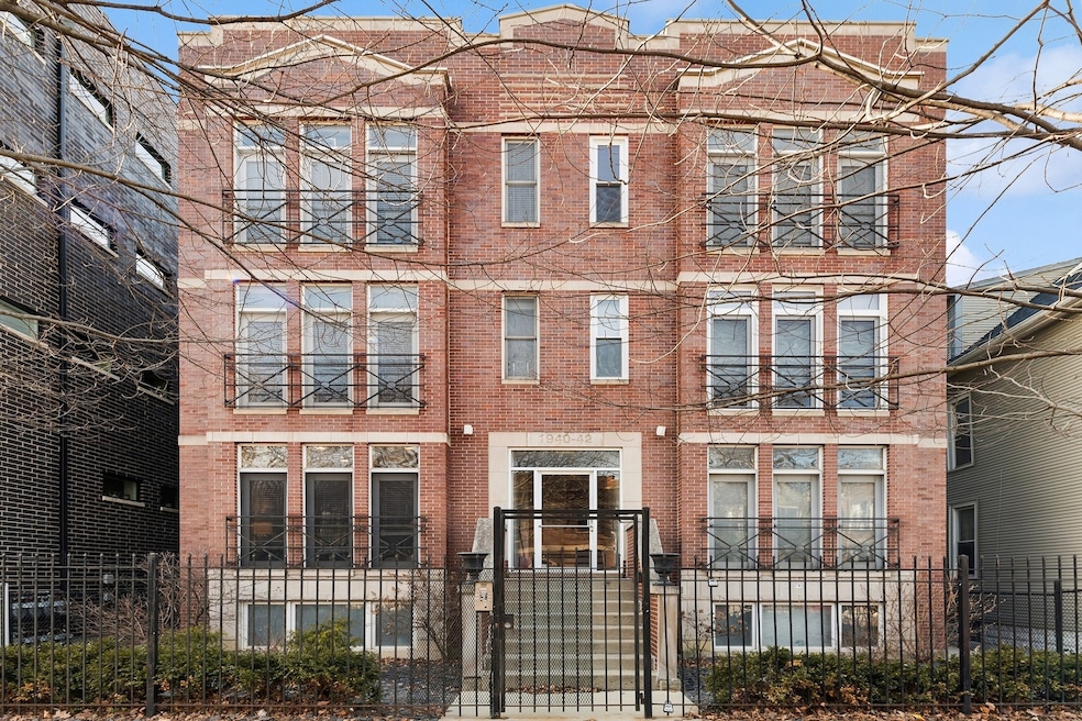 Sold $671,650 • Co-Listing Agent