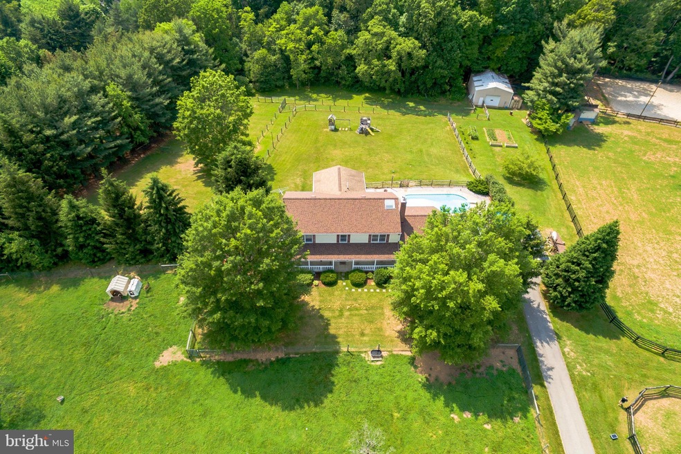 3010 Green Valley Rd, Ijamsville, MD 21754 - photo 1