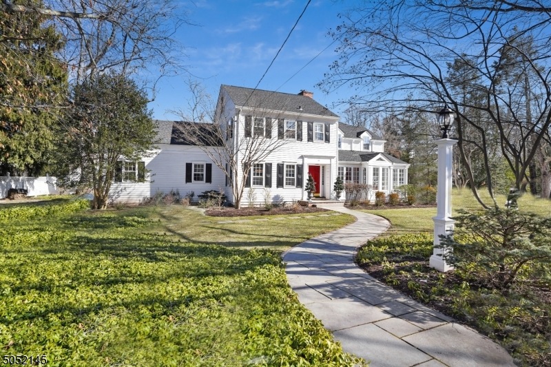 30 W Beechcroft Rd, Short Hills, NJ 07078 - photo 1