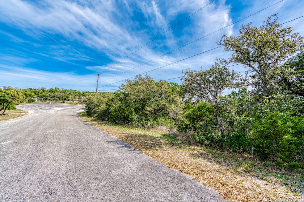 15515 Spur Clip, Helotes, TX 78023 - photo 1