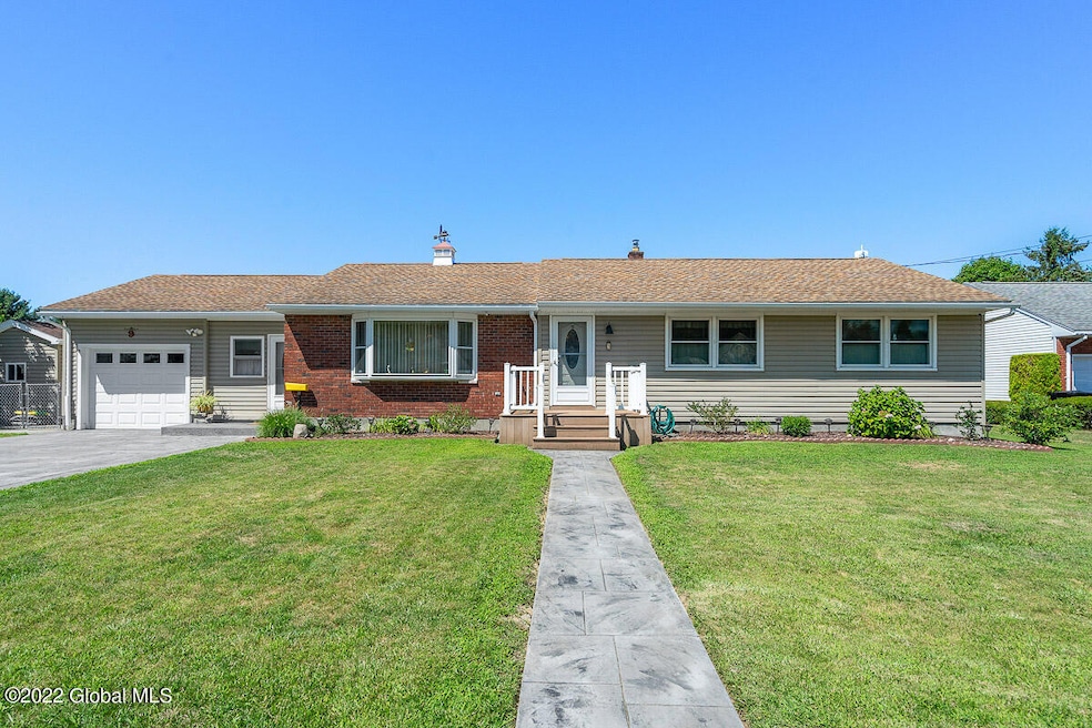 9 Crestwood Ave, Troy, NY 12180 - photo 1