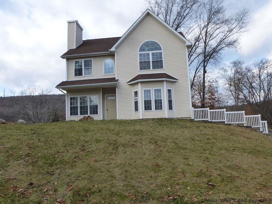 3 Hilltop Ln, Highland, NY 12528 - photo 1