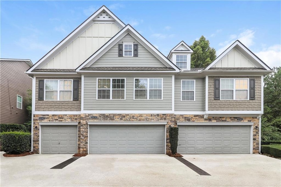 View of front of house featuring a garage