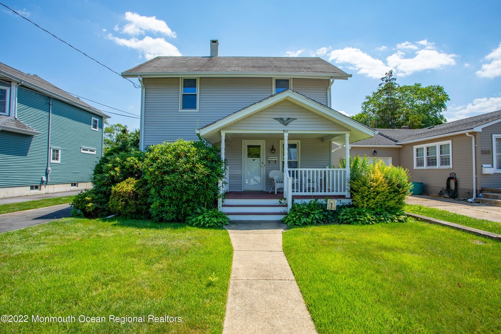 911 Lake Ave, Spring Lake, NJ 07762 - photo 1