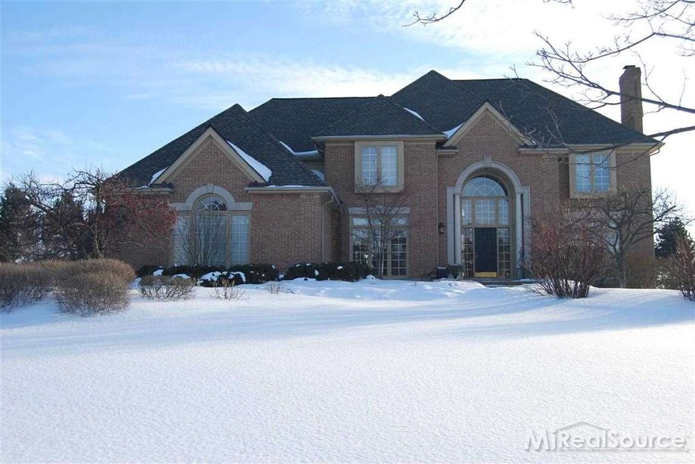 5765 Kirkridge Trail, Oakland Township, MI 48306 - photo 1