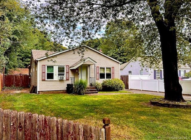 31 Champlin St, Ronkonkoma, NY 11779 - photo 1