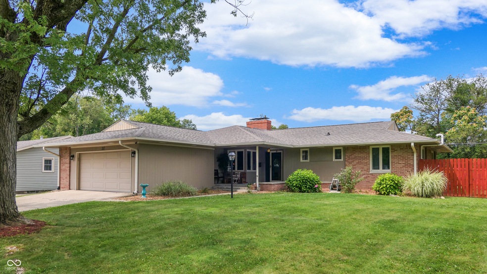 212 S 12th Ave, Beech Grove, IN 46107 - photo 1