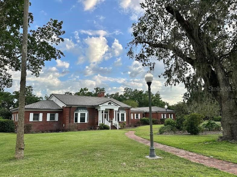 For Sale $879,000