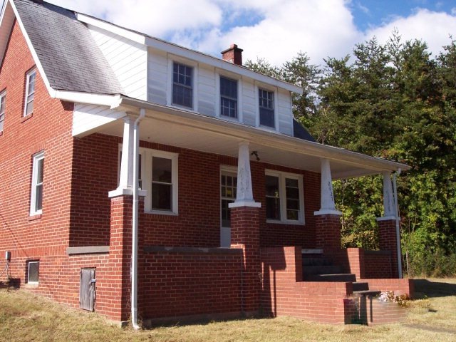 2627 Stoney Mountain Rd, Martinsville, VA 24112 - photo 1