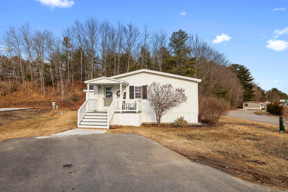 29 Fairview Dr, Lisbon, ME 04250 - photo 1