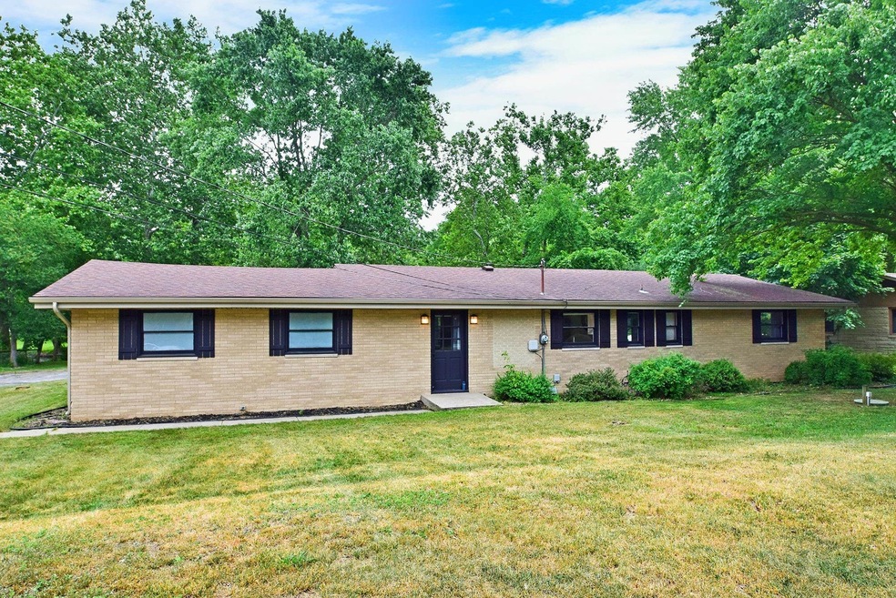 57122 Decamp Blvd, Elkhart, IN 46516 - photo 1