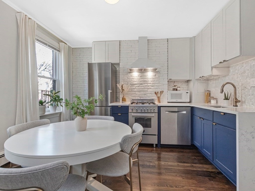 22 E Springfield St unit 3, Boston, MA 02118 - photo 1