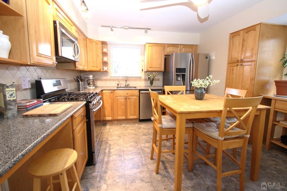 13 Jeremy Dr, Dayton, NJ 08810 - photo 1