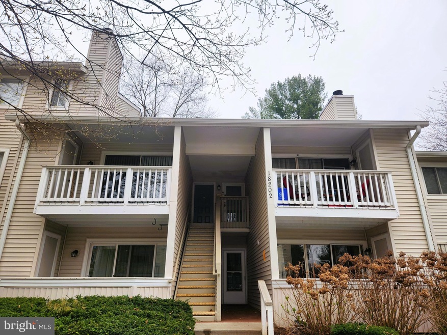 18202 Chalet Dr unit 3, Germantown, MD 20874 - photo 1