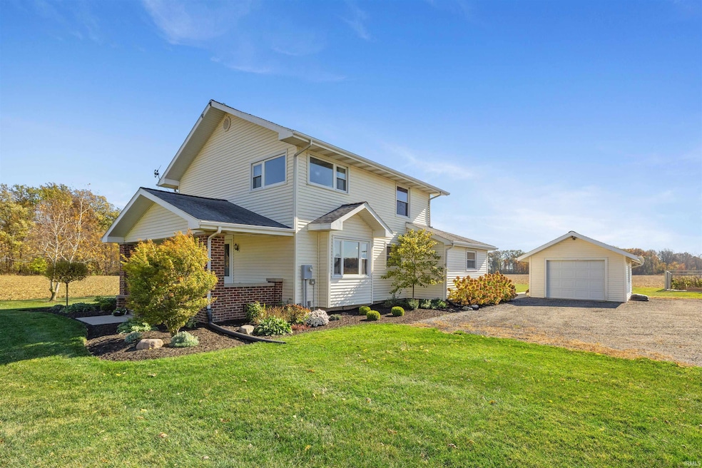 606 W 400 S, Bluffton, IN 46714 - photo 1